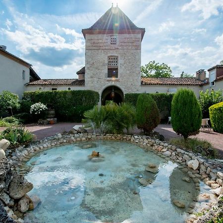 Logis Hotel Le Prince Noir Sérignac-sur-Garonne Esterno foto