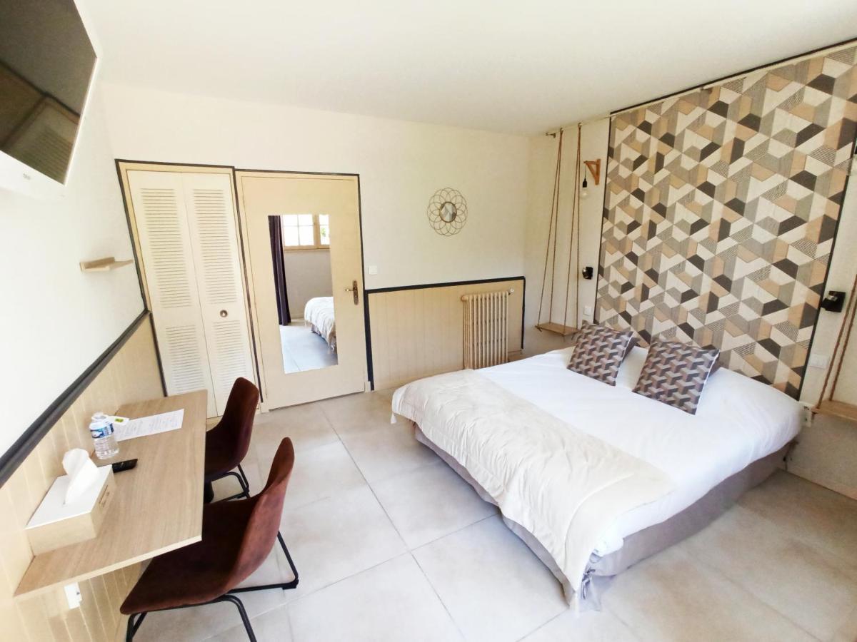 Logis Hotel Le Prince Noir Sérignac-sur-Garonne Esterno foto