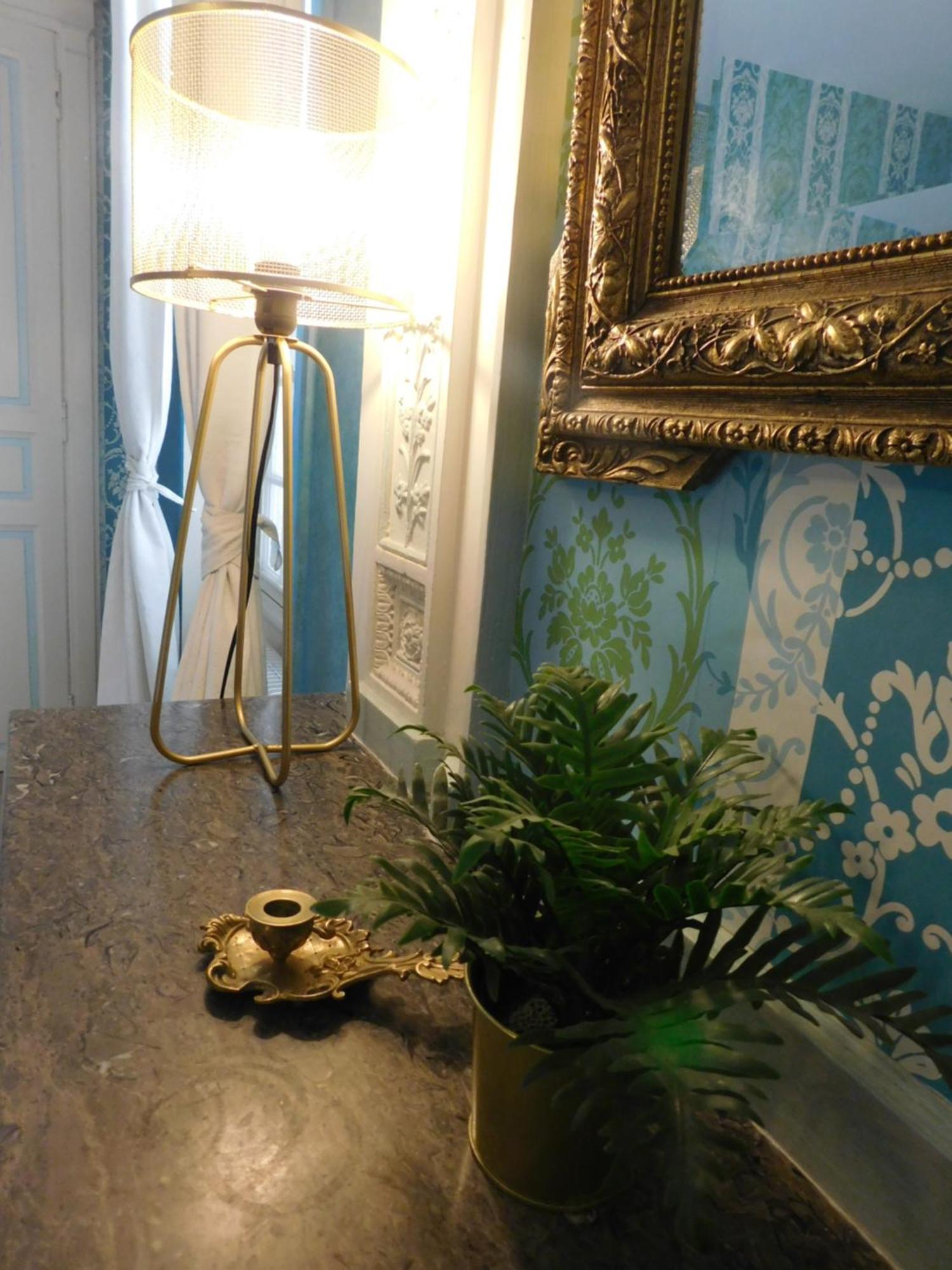 Logis Hotel Le Prince Noir Sérignac-sur-Garonne Esterno foto